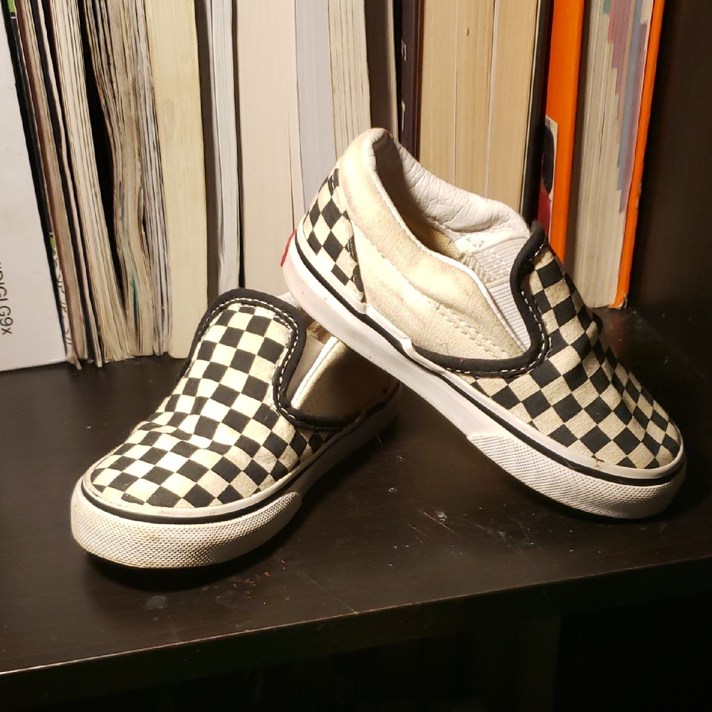 Vans Kids Slip-On Sneakers - Black & White Checkerboard